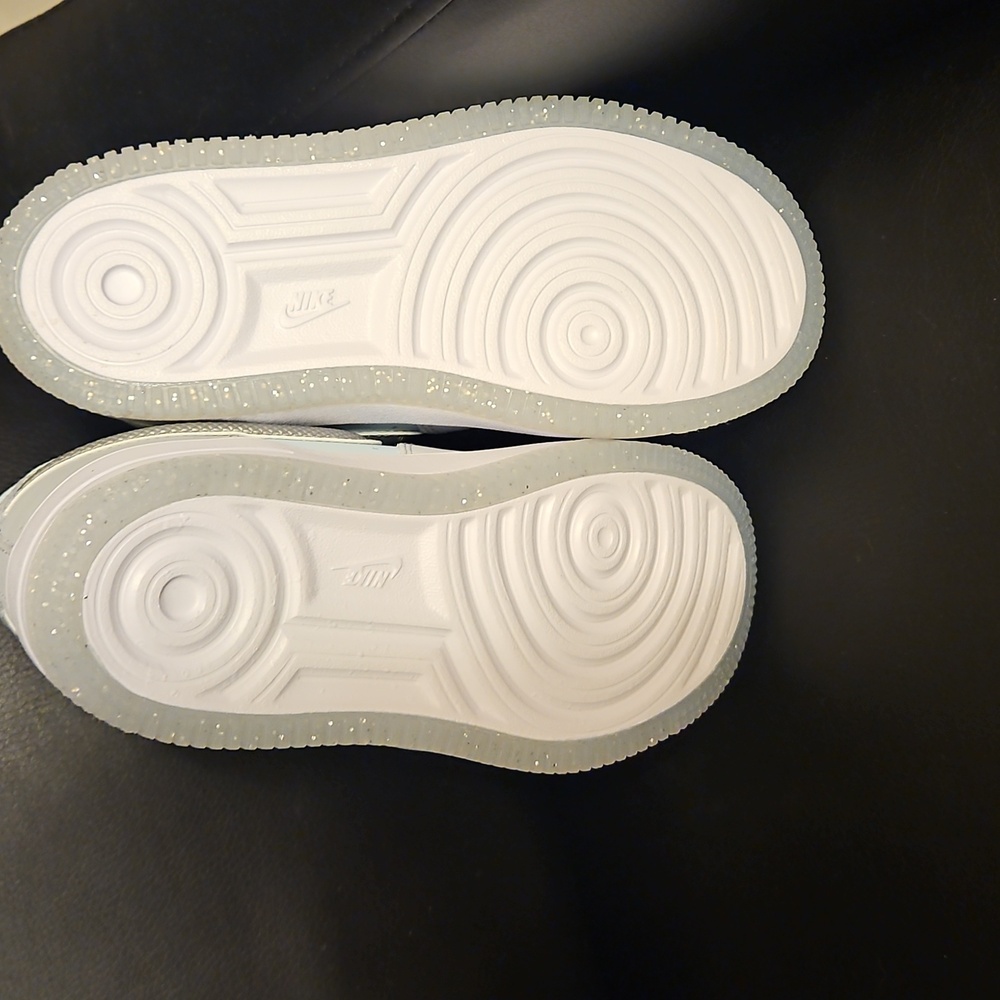 Little Kids' Nike Force 1 Low EasyOn Stretch Lace Casual Shoes - Picture 5 of 5